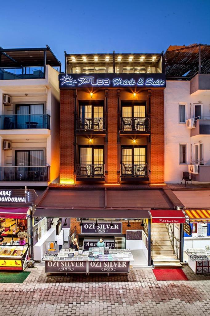 THE LEA HOTELS & SUITE photo 2