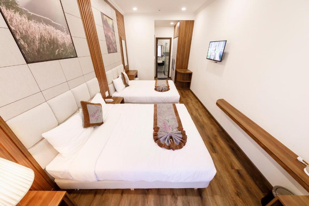 Wisteria Hotel