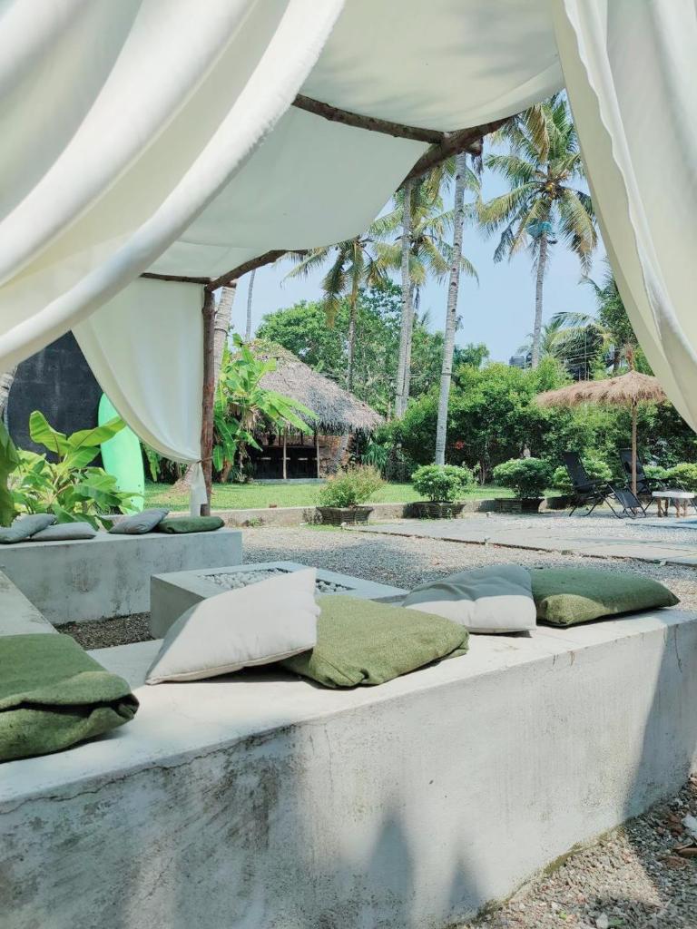Satta Beach Residence photo 3
