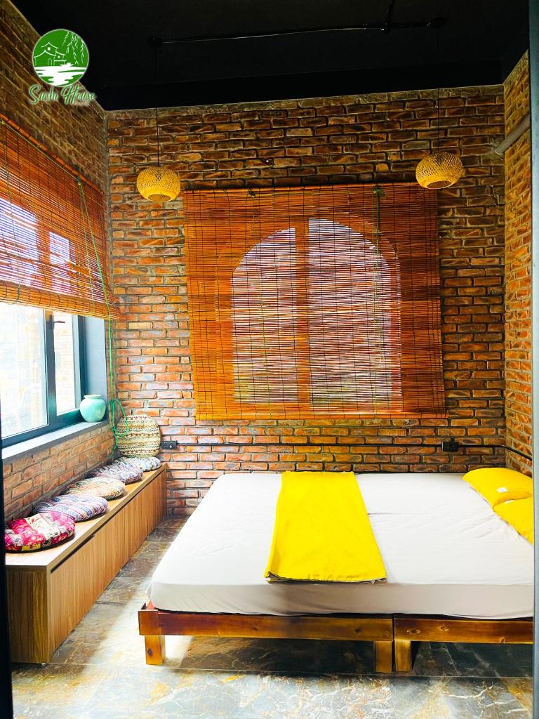 SushiHouse Homestay - NHÀ GẠCH