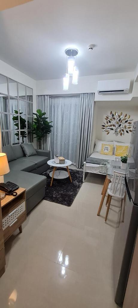 Inspiria Condo Units beside Abreeza Mall Davao photo 4