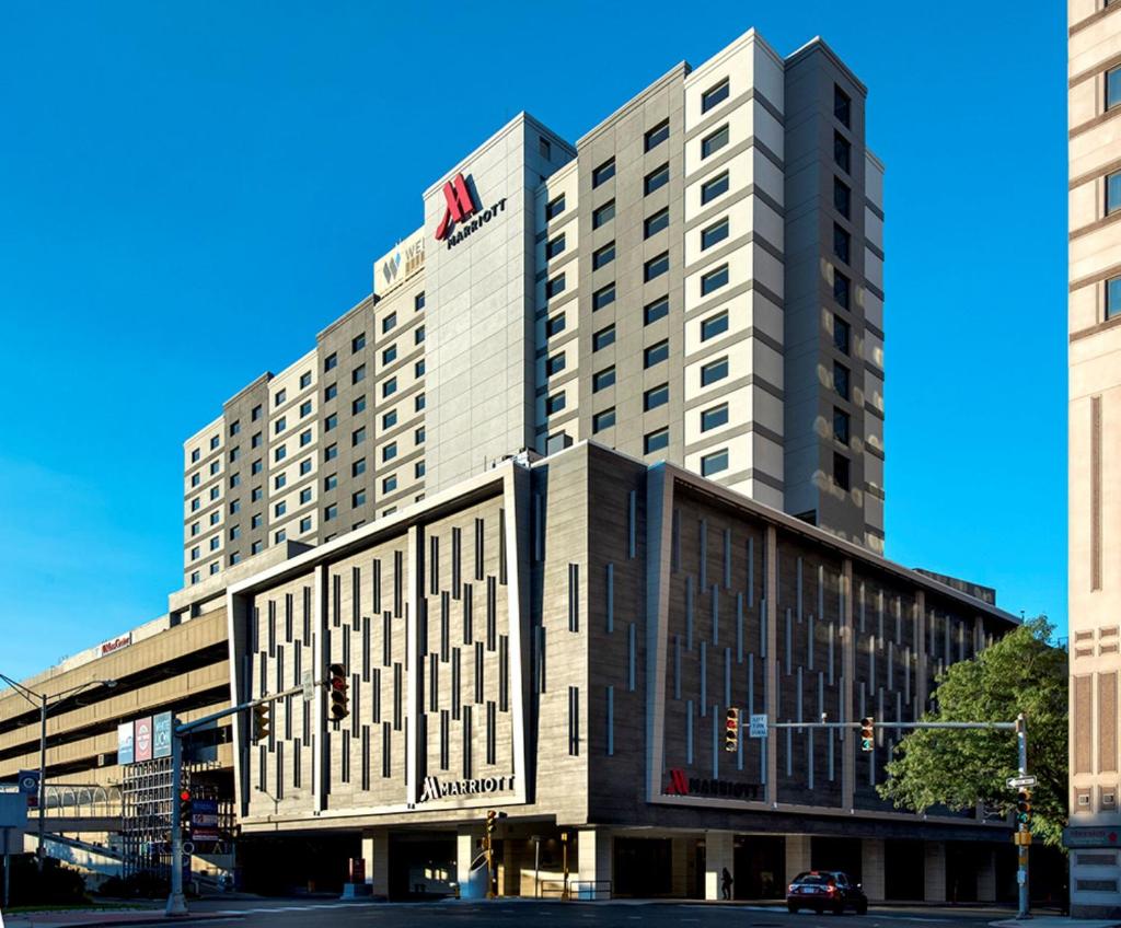 Marriott Springfield Downtown photo 1
