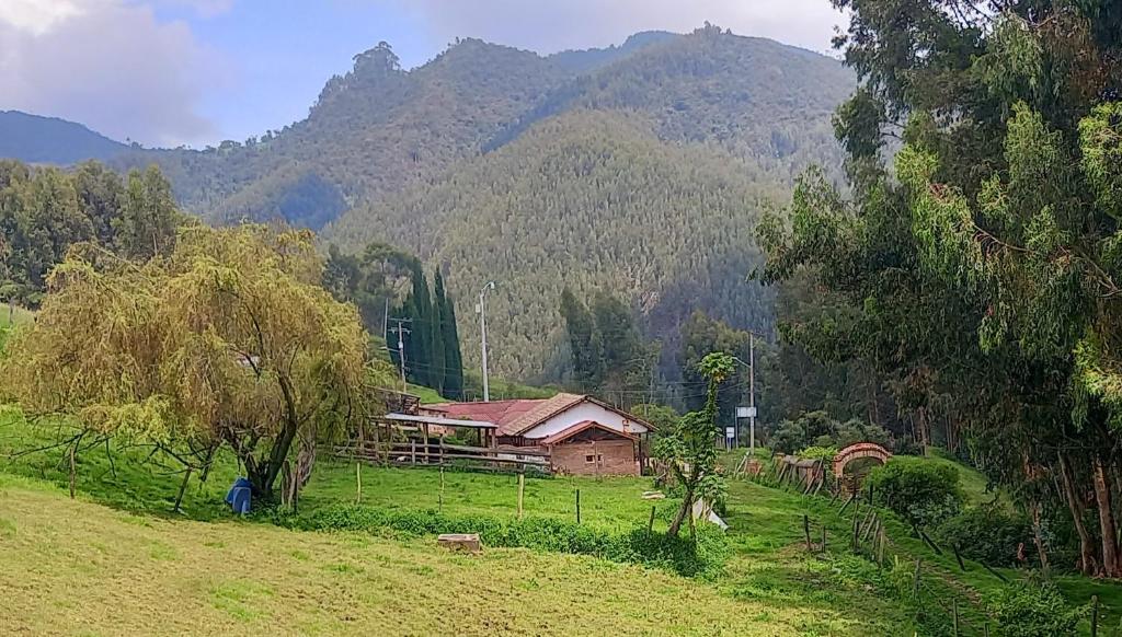 Venta del Espino photo 2