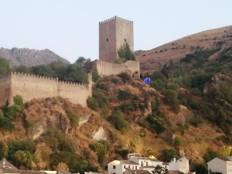 la Vega Fuente las moreras photo 3