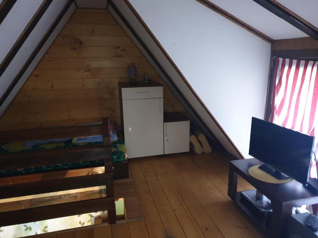 Ovcar banja photo 4