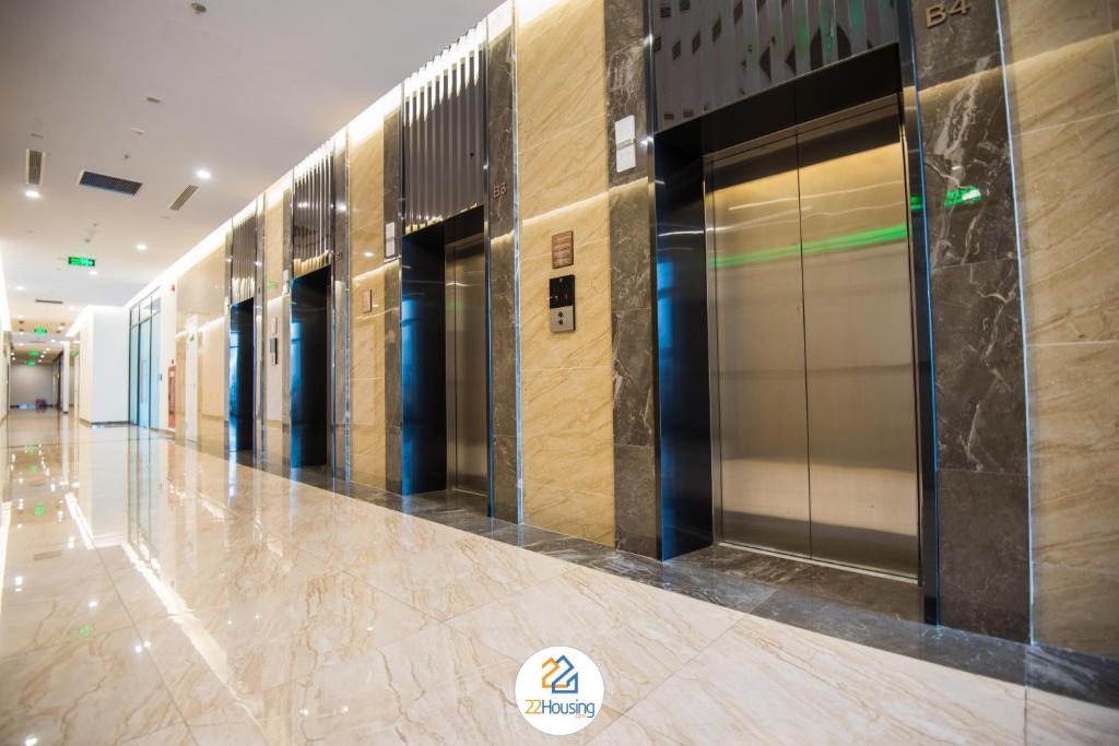 Luxury Apartment In Metropolis Building