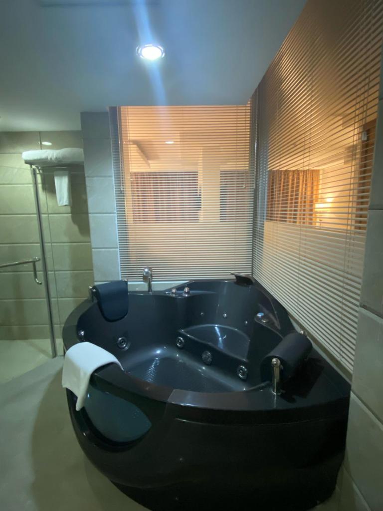 City Center Hotel photo 3