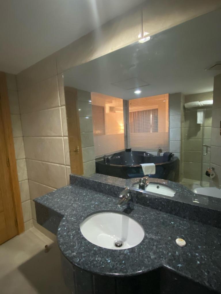 City Center Hotel photo 2