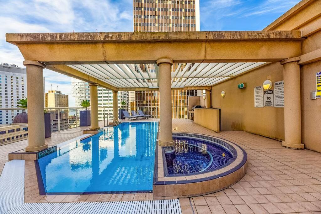 Huge Exec Apartment -Fantastic CBD Location B21001 photo 1