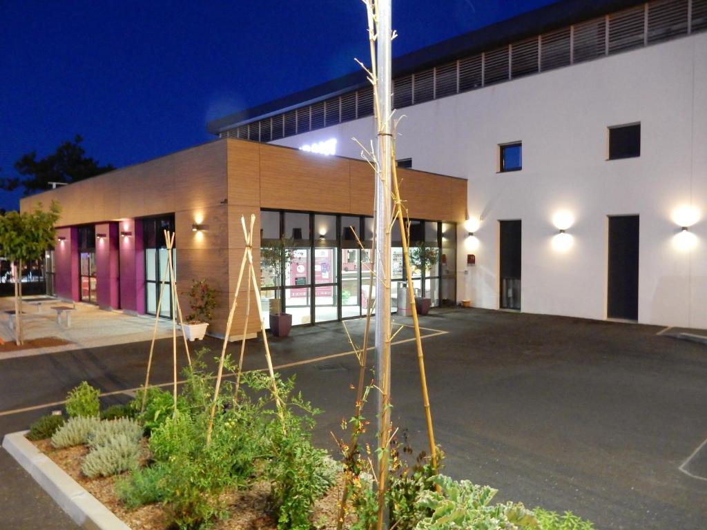 ibis Styles Castres photo 4