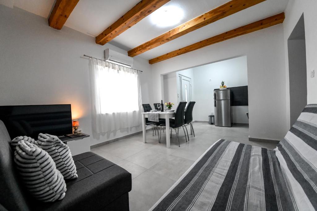Apartments Joso photo 1