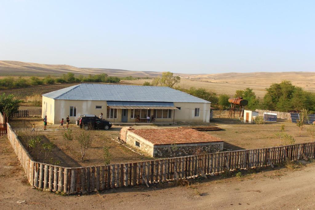 Farmer's house in Vashlovani / ფერმერის სახლი ვაშლოვანში