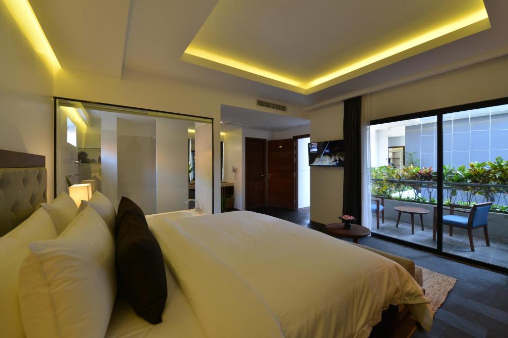 Solitaire Damnak Villa Hotel photo 1
