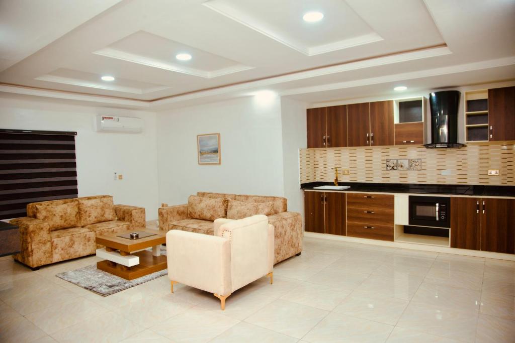 247 Luxury Hotel & Apartment Ajah photo 1