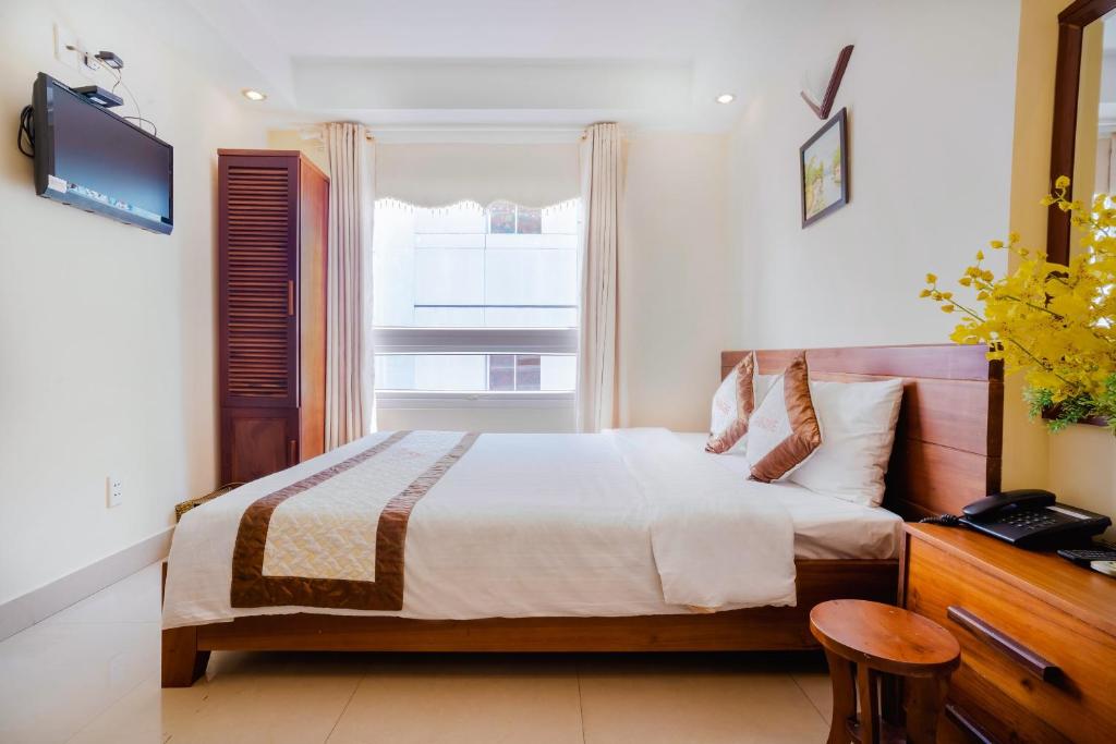 Khách Sạn Paradise Đà Nẵng