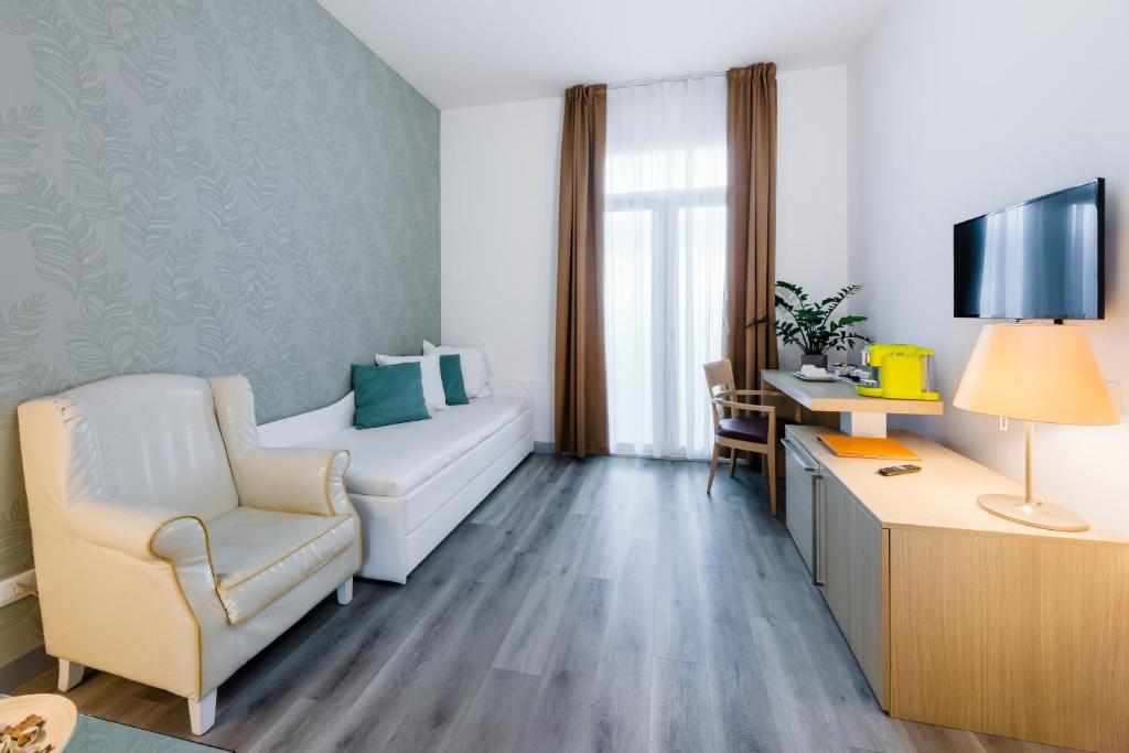 Hotel Mioni Royal San photo 2