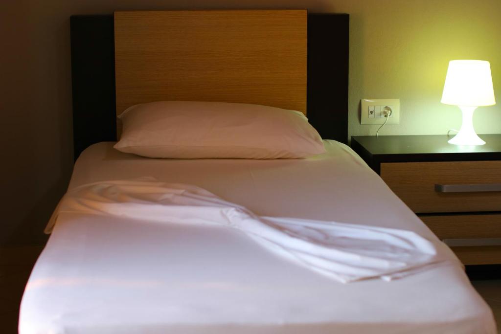 Aris Rooms photo 2