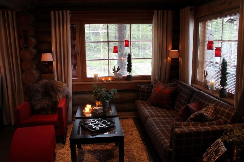 Kelo Aurora luxury cabin photo 2