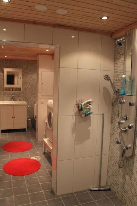 Kelo Aurora luxury cabin photo 4