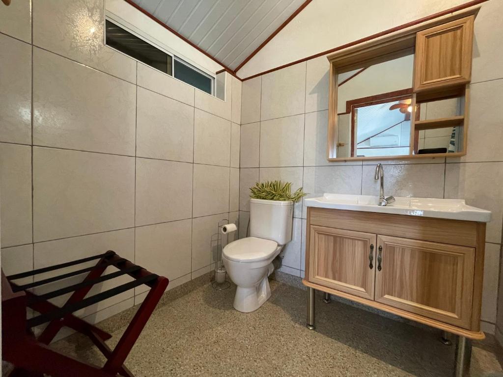 Huahine Beach House photo 4