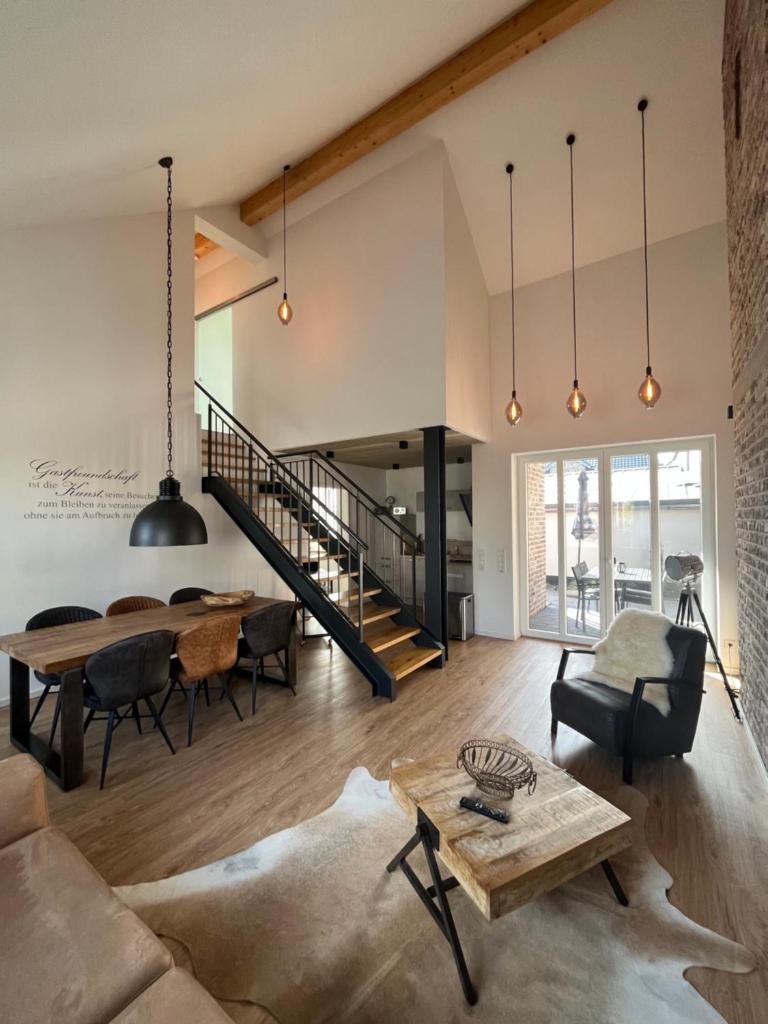 BEe HOME - Urlaubs und Business Loft photo 4
