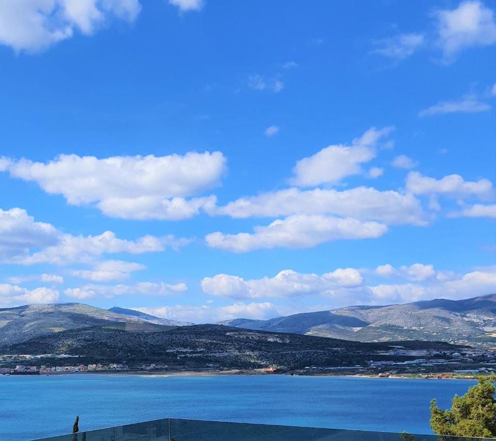 Luxury Villa Star Lights Trogir - heated pool, hot tub, gym, billiard photo 3