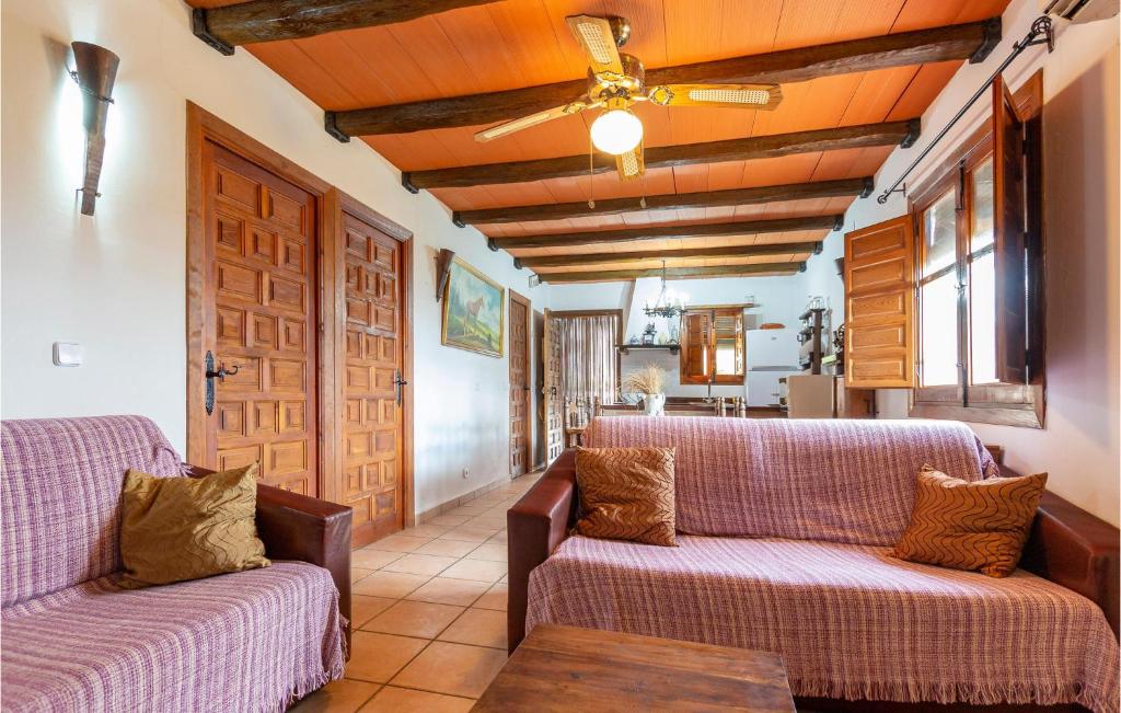 Awesome Home In Antequera With 2 Bedrooms, Outdoor Swimming Pool And Swimming Pool photo 3