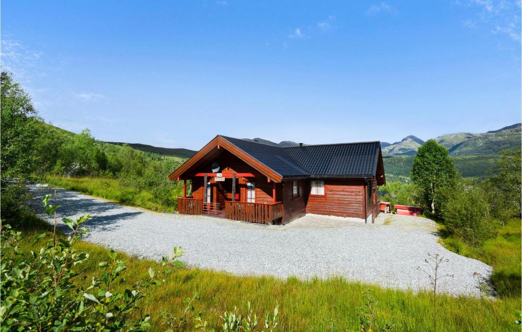 Awesome Home In Norheimsund With 5 Bedrooms, Sauna And Wifi photo 2