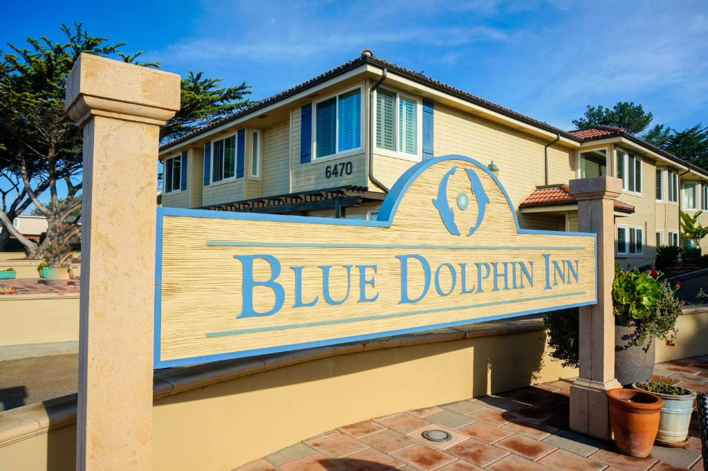 Blue Dolphin Inn image