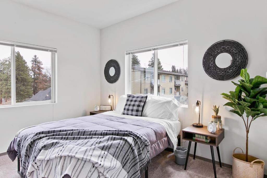 New 2 Bd 2 Bth Near Perry Dist and Downtown photo 1