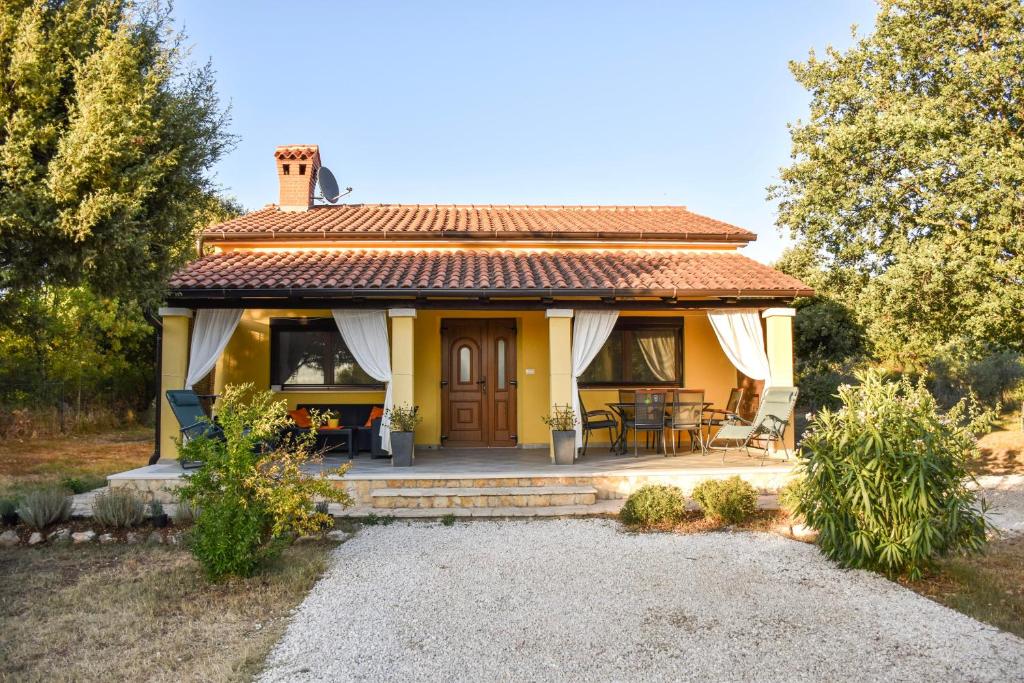 Holiday House Val Vidal photo 2