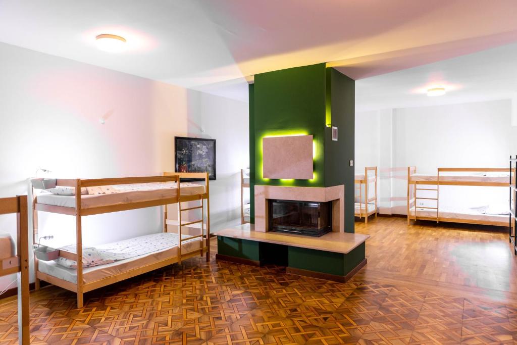 Alias Hostel