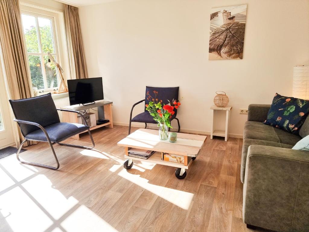 Rustig gelegen Vakantiehuis AK10 photo 3