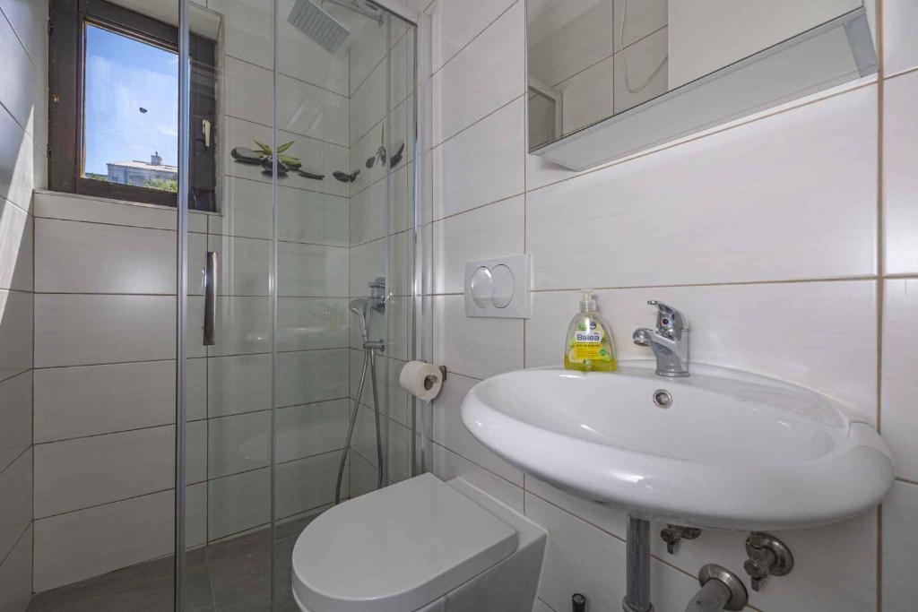 Holiday home in Klenovica 43094 photo 2