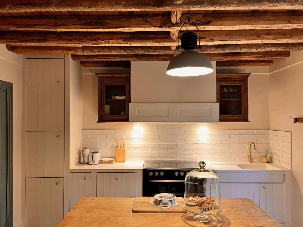 Gezellige Typisch Ardense woning met grote afgesloten tuin in prachtige omgeving photo 3