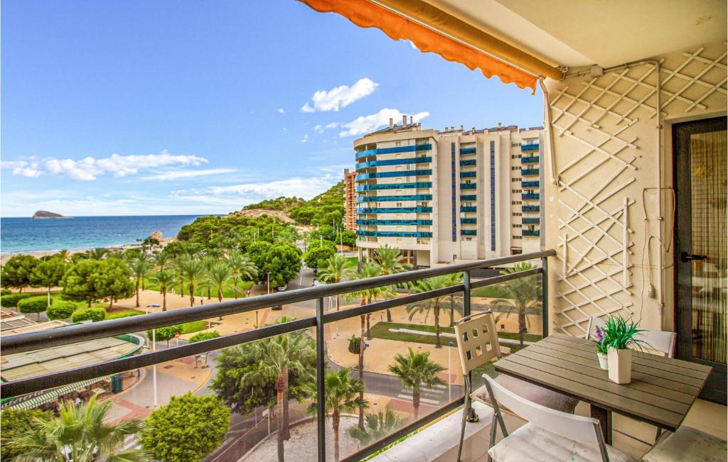 Awesome Apartment In Villajoyosa With Outdoor Swimming Pool, 2 Bedrooms And Wifi