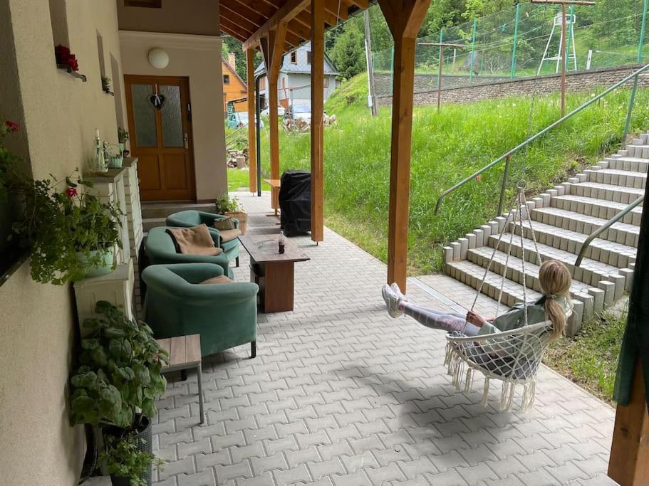 Srní-Modrý podkroví byt /dvojdomek u hotelu Vydra photo 3