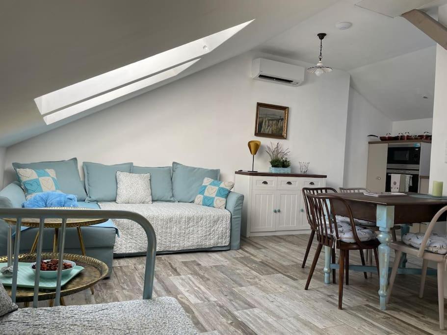 Srní-Modrý podkroví byt /dvojdomek u hotelu Vydra photo 4