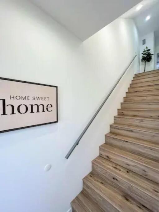 4BR Townhouse in KoreaTown photo 1