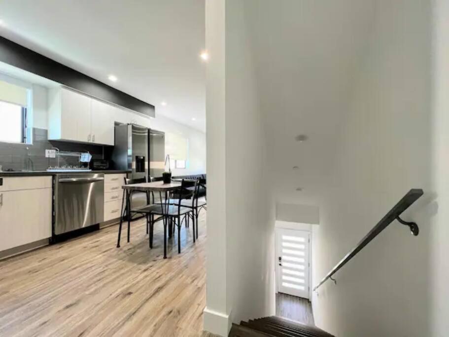 4BR Townhouse in KoreaTown photo 3