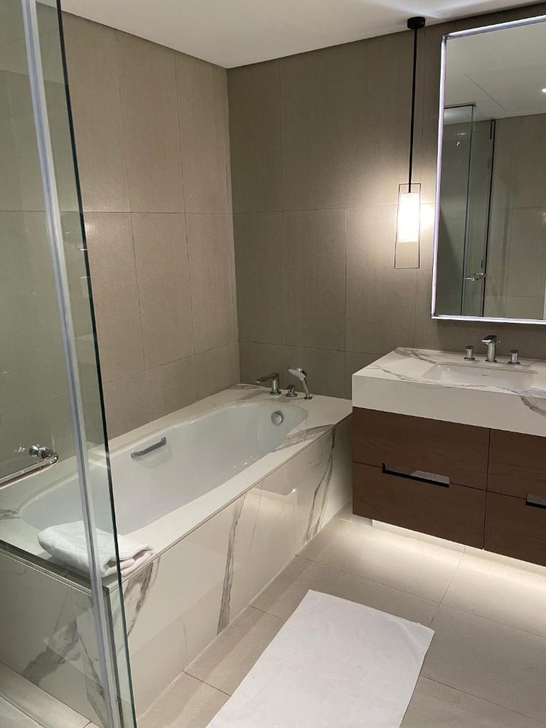 {
  "en-gb": "Sharm 3 Bedroom Luxury Apartment"
} photo 4
