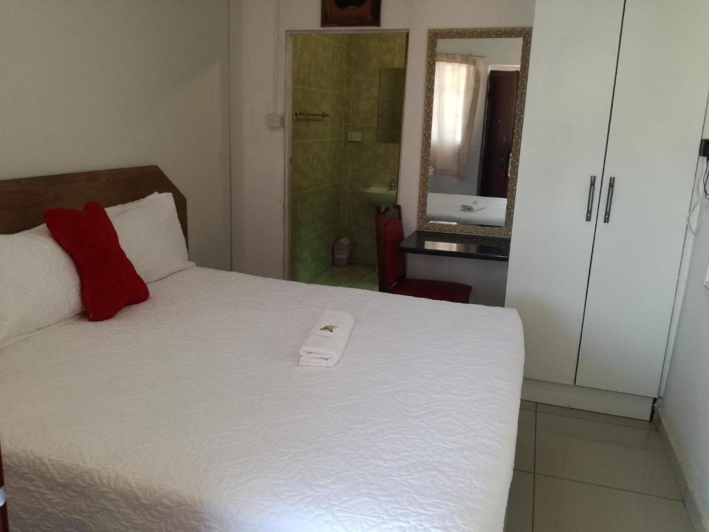 Block-10 Guest House photo 4