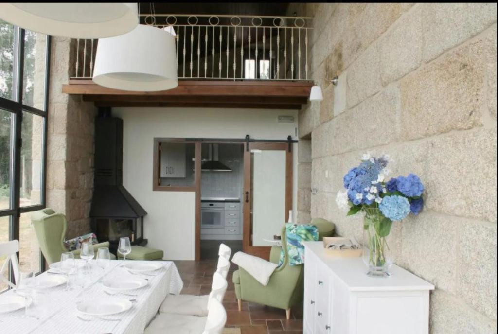 Villa - 5 Bedrooms with WiFi - 7841 photo 4