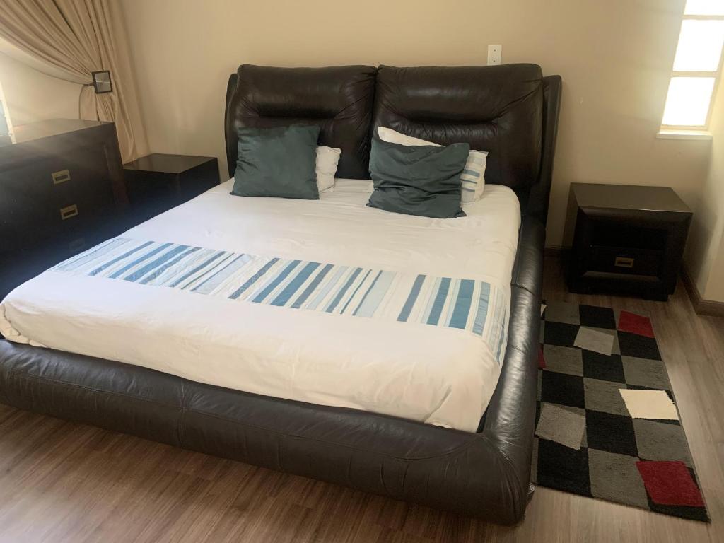 Safari Deluxe Rooms - elegant rooms with access to beautiful garden
