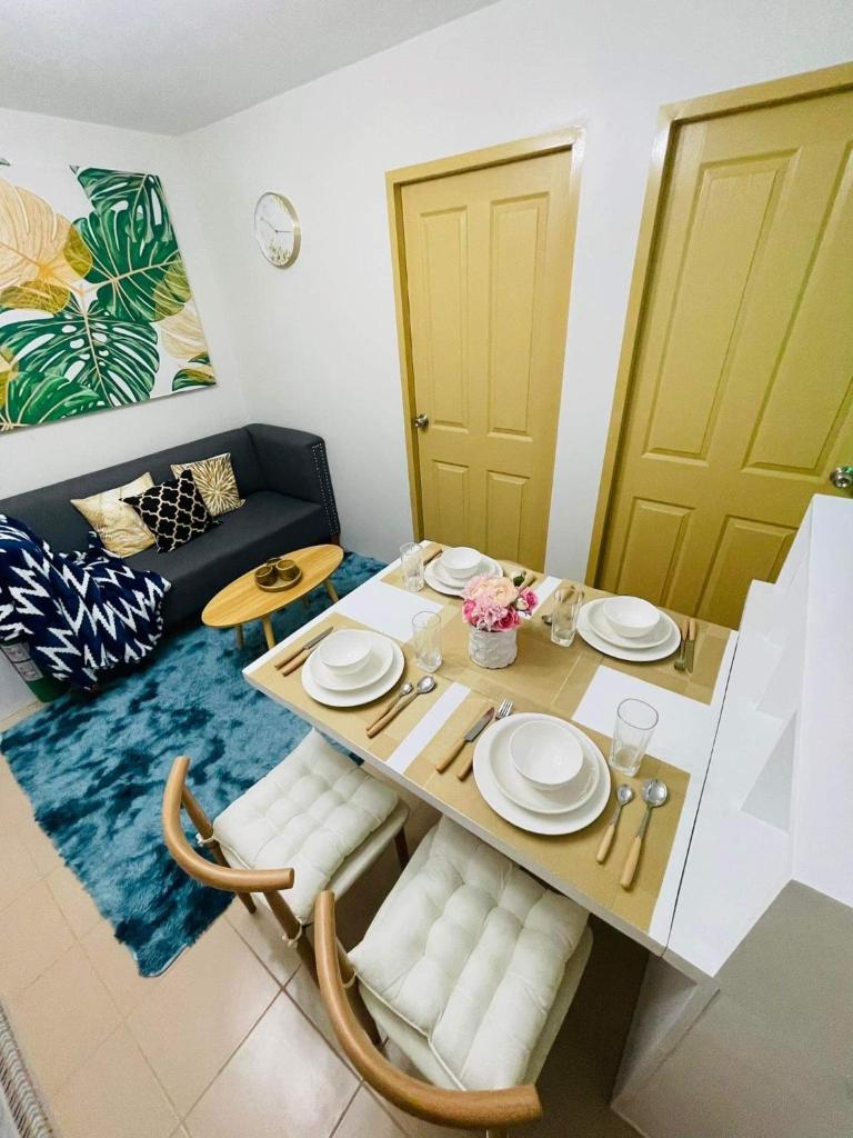 Lovely 2 bedroom condo unit photo 3