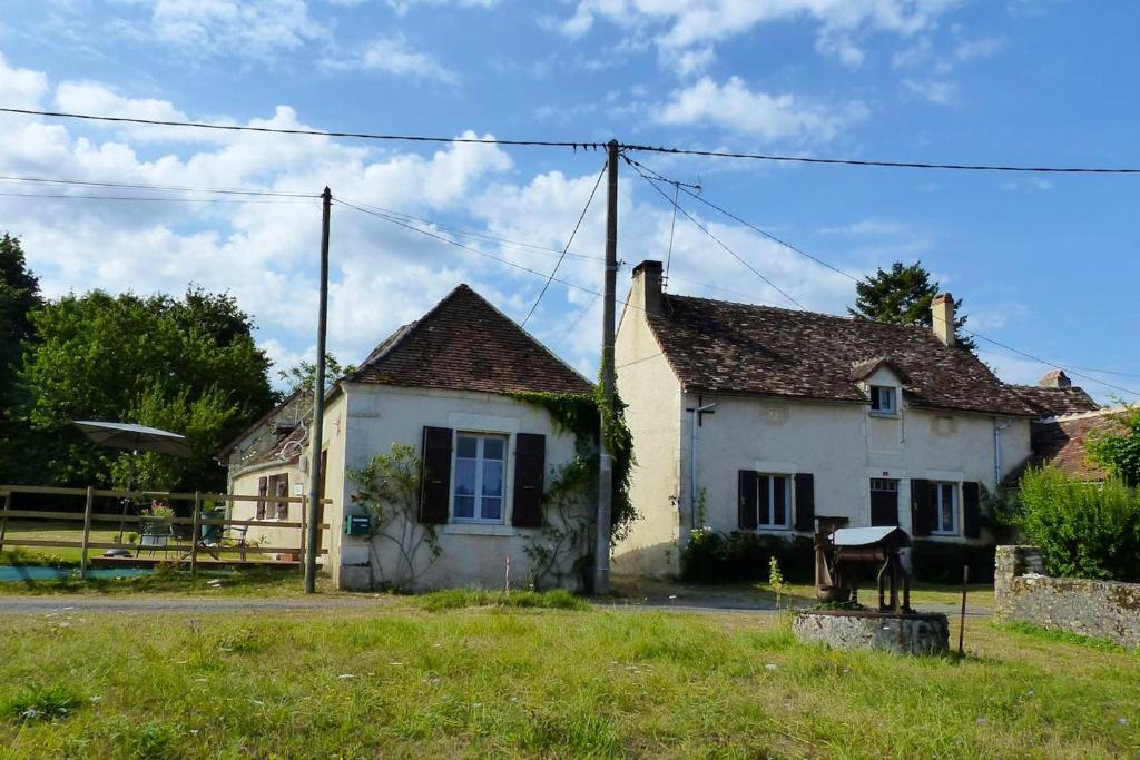 Maison d'une chambre avec jardin a Concremiers