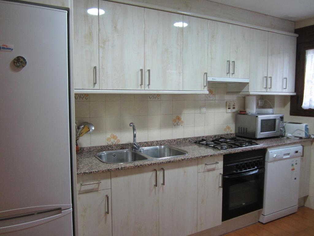 Apartamento Sallan Ainsa Ordesa Zona Zero photo 3
