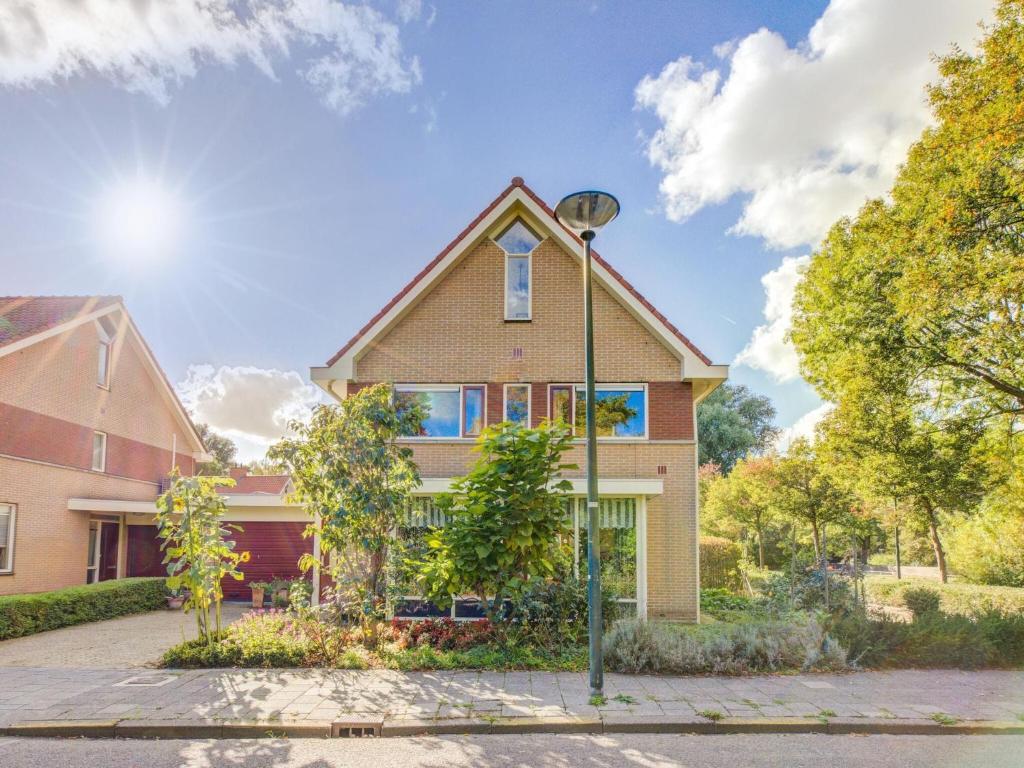 Comfy holiday home in Hoorn with garden