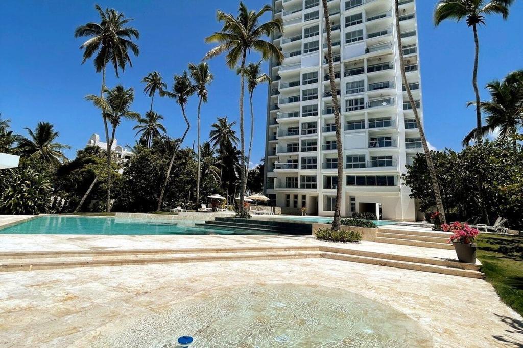 Aquarella Beachfront 2BR Sunset Juan Dolio photo 4