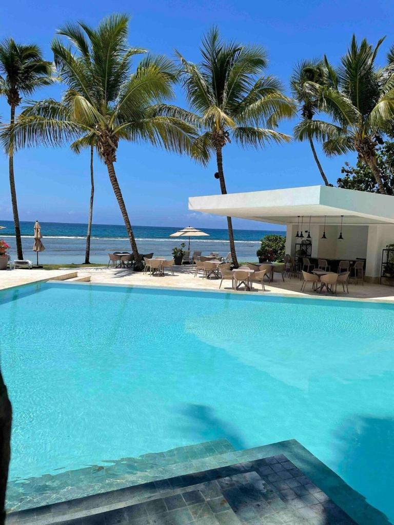 Aquarella Beachfront 2BR Sunset Juan Dolio photo 3